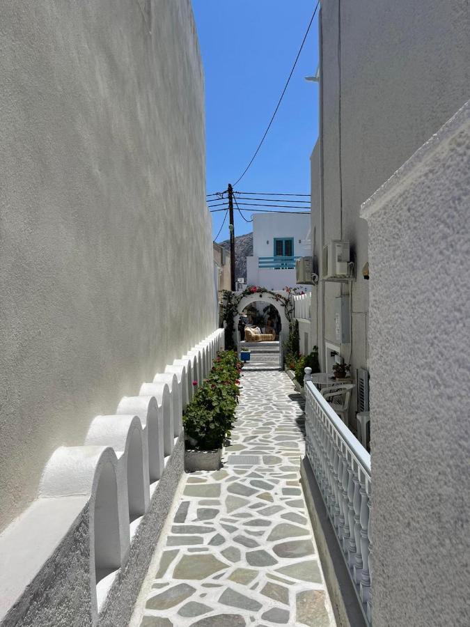 Dilino Hotel Kamari  Exterior photo