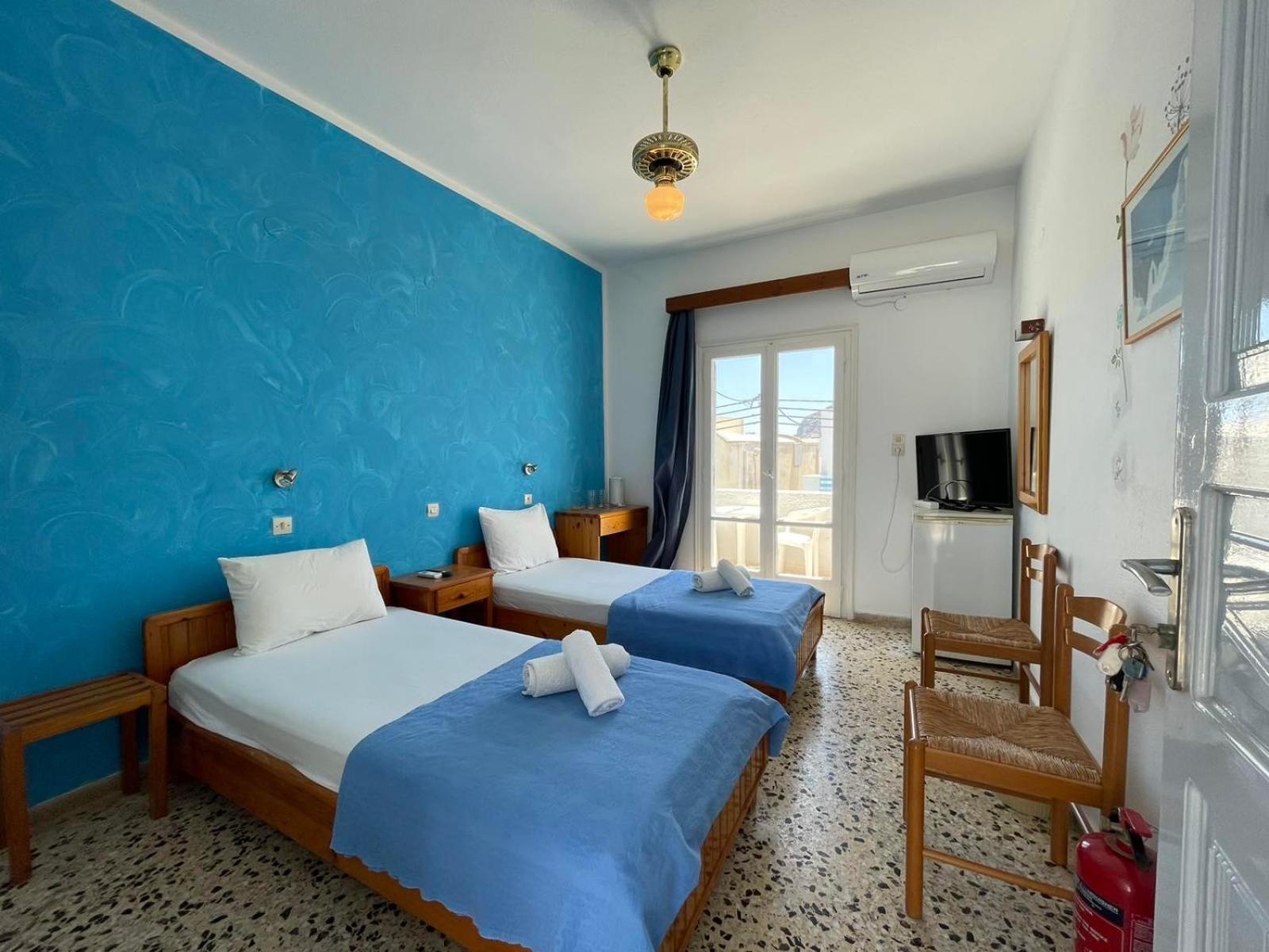 Dilino Hotel Kamari  Room photo
