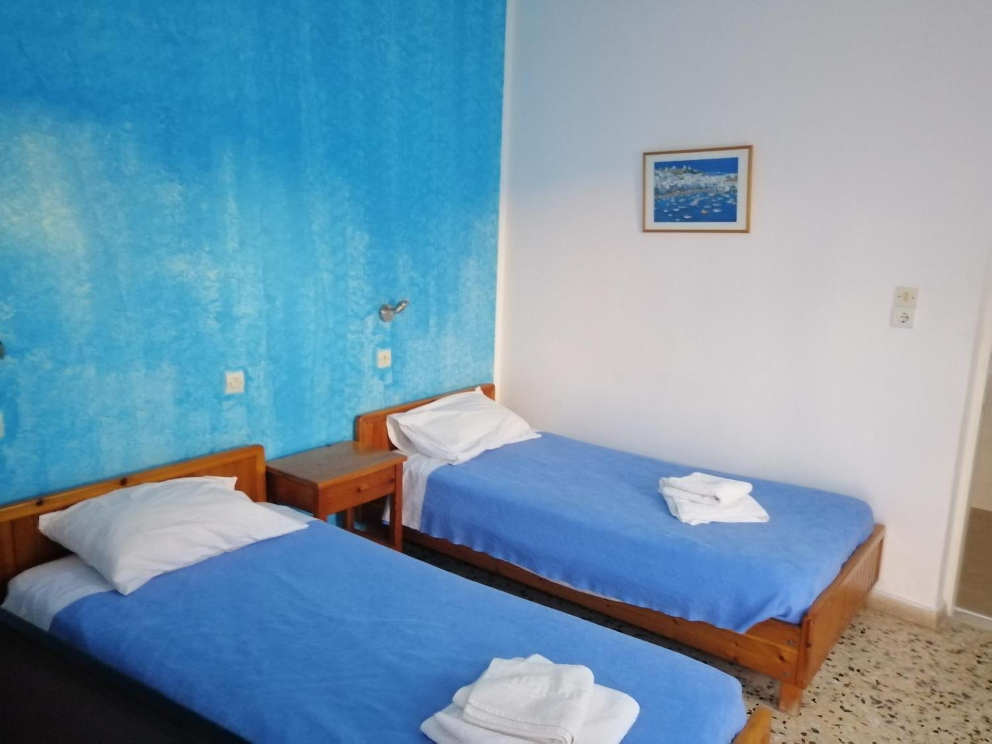 Dilino Hotel Kamari  Room photo