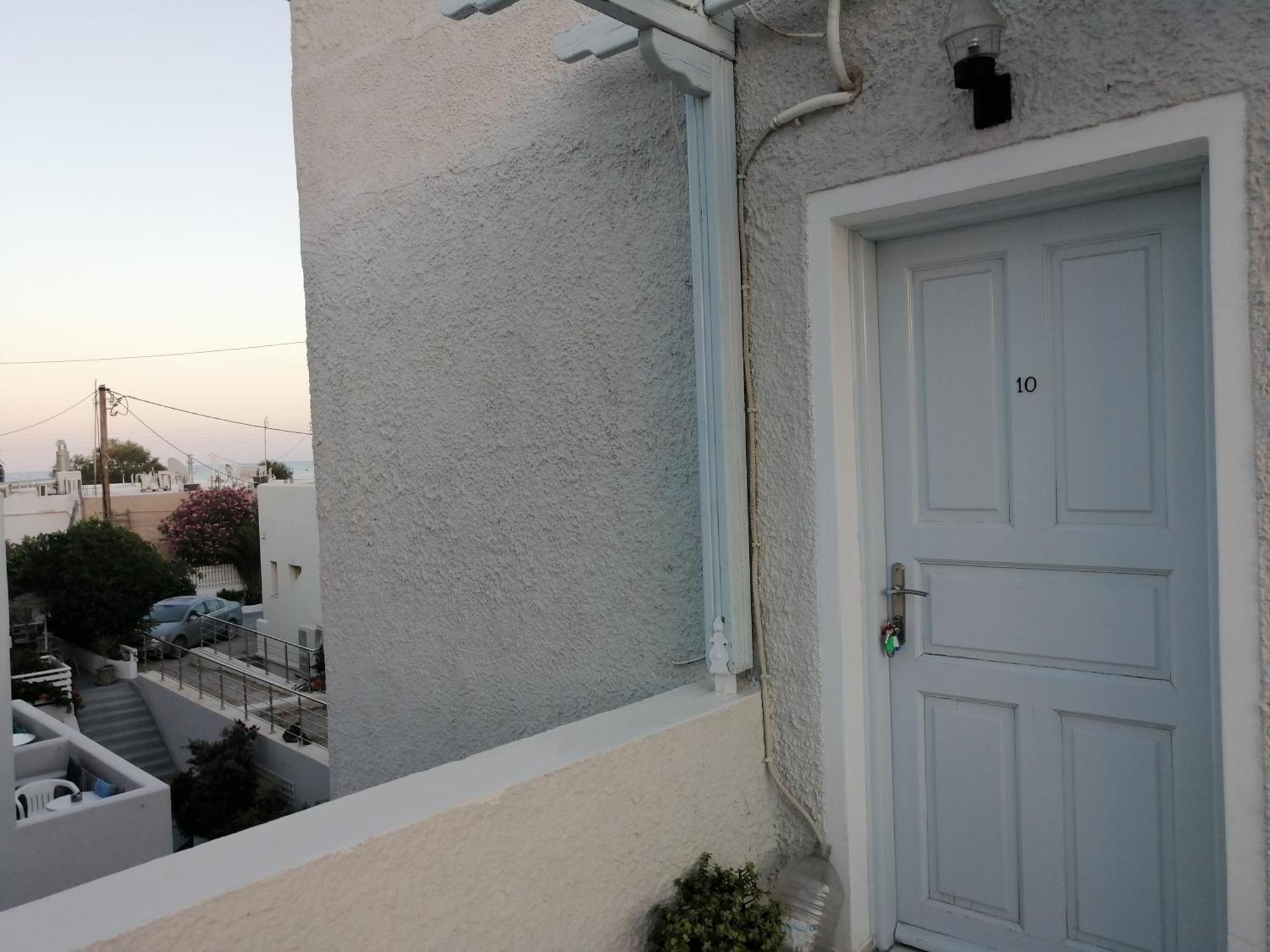Dilino Hotel Kamari  Room photo